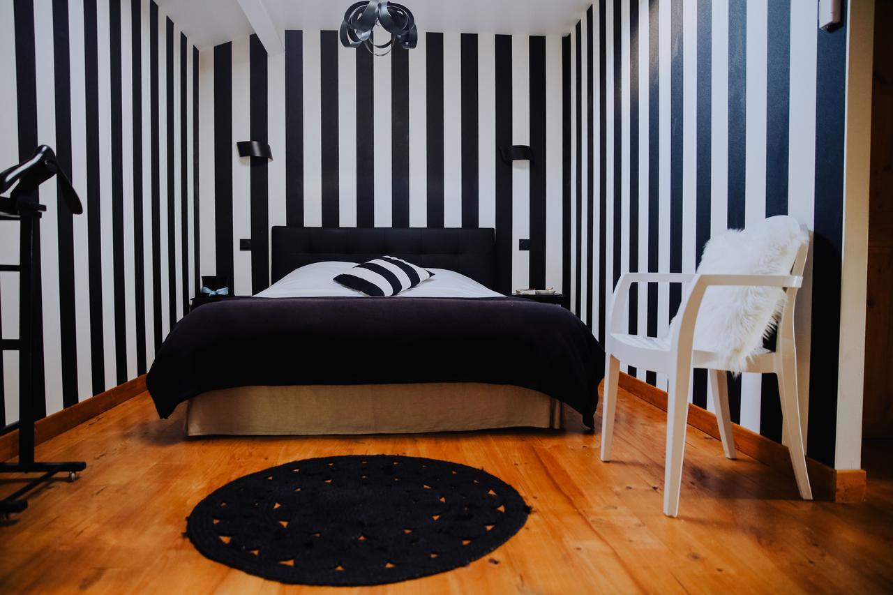 La Maison Bleue Villereal Екстер'єр фото