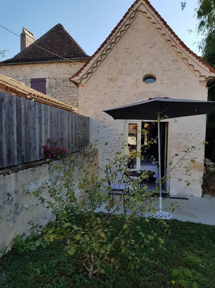 La Maison Bleue Villereal Екстер'єр фото